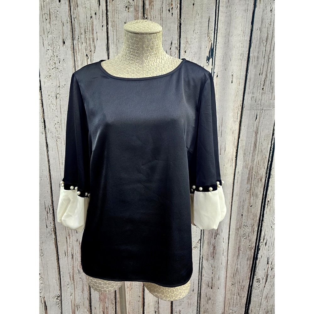 NEW Coco Bianco Chic Pearl Cuff Contrast Sleeve Blouse Black White Top M Capsule